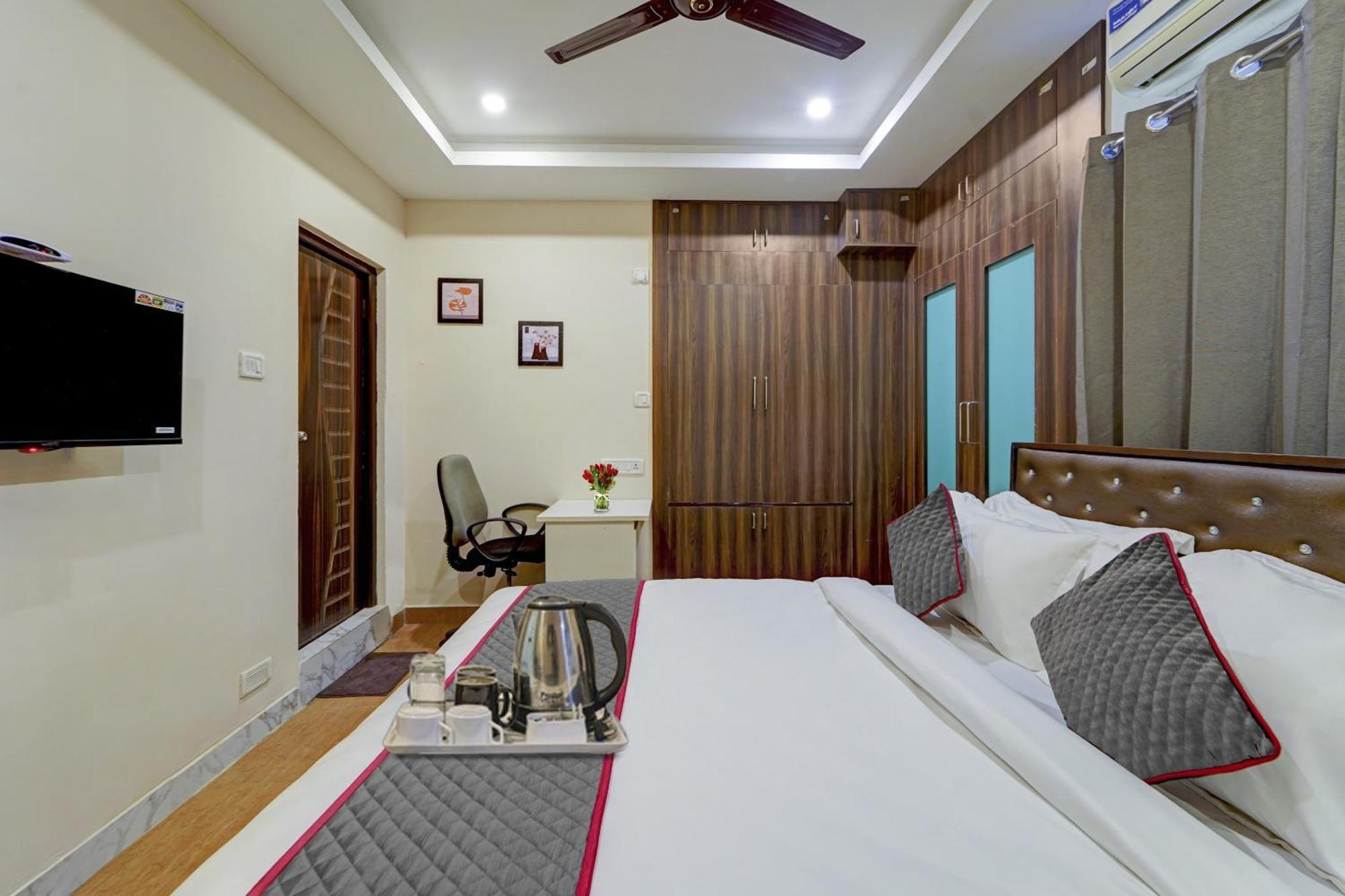 Super Townhouse G Silver Hotels Near Us Biometric Chennai Exterior photo